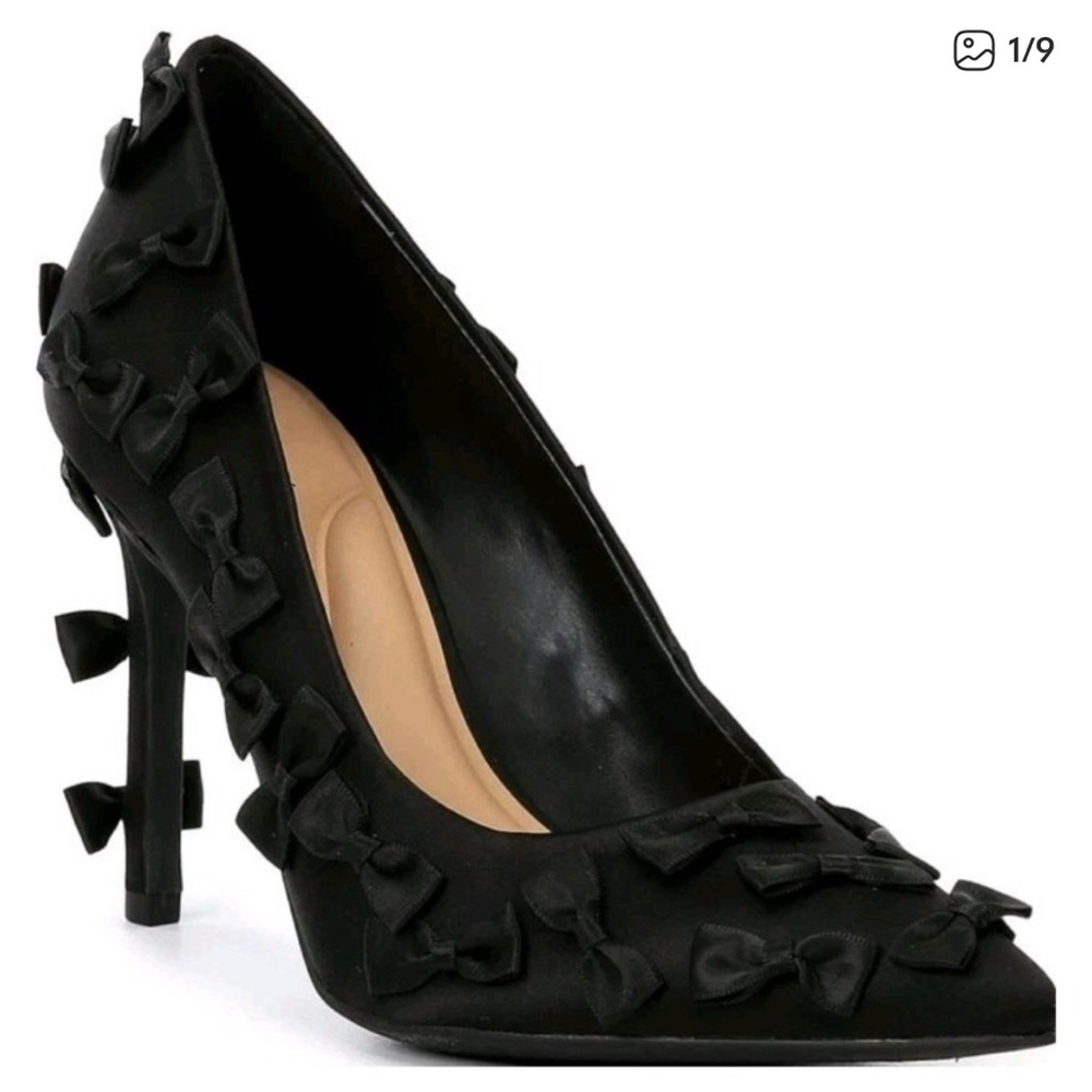 GIANNI BINI BLACK SERENA HEELED PUMPS NWOB
